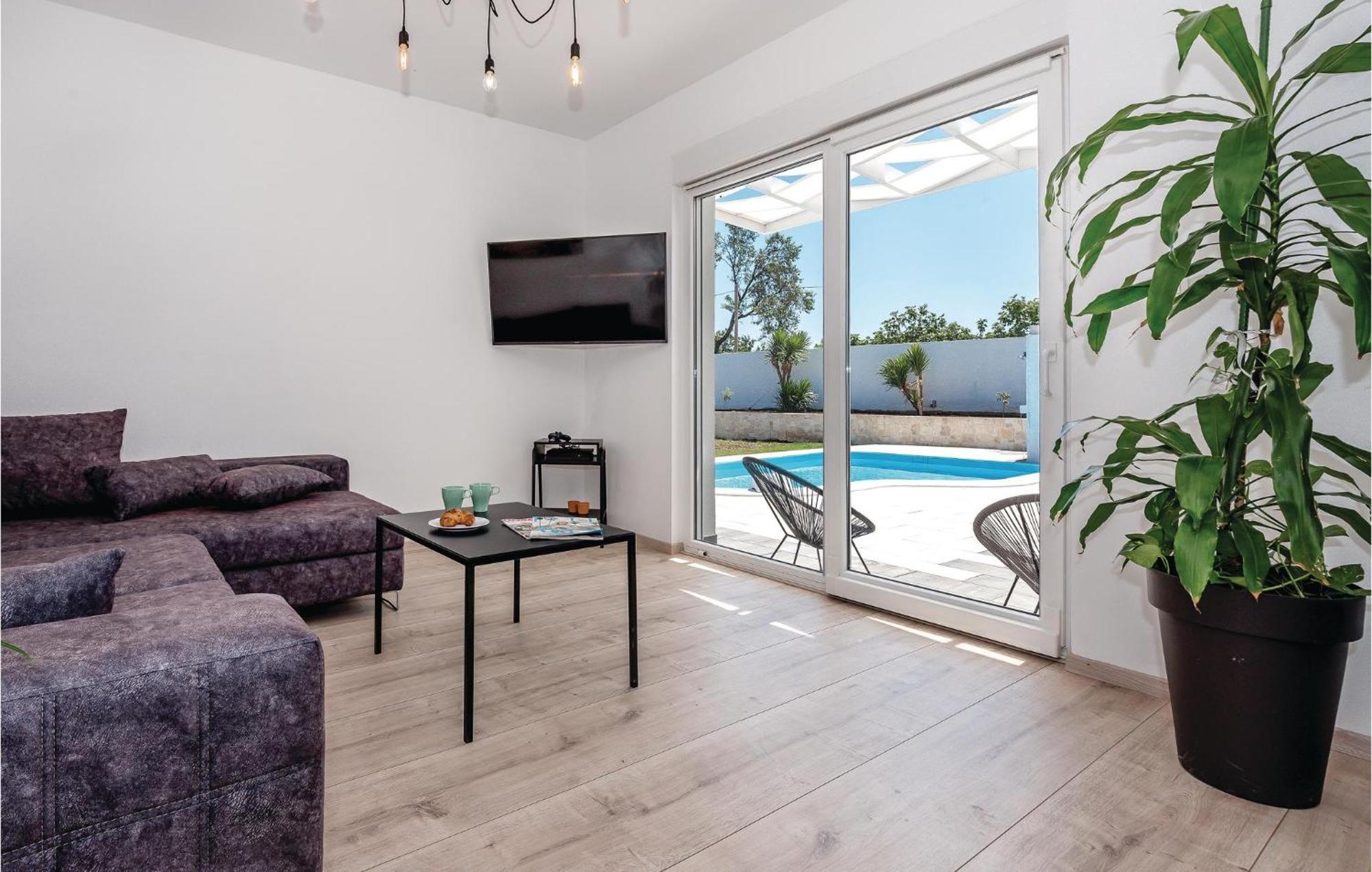 Lovely Home In Betina With Wifi Εξωτερικό φωτογραφία
